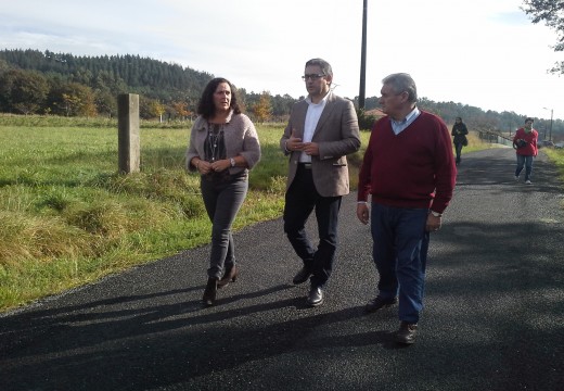 A Xunta de Galicia investirá case 93.000 euros na mellora dos camiños rurais do concello de Dodro entre 2013 e 2015